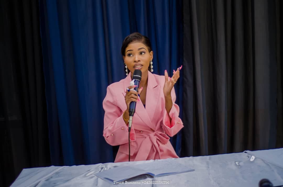 Ruth Maguga, CEO de La Nouvelle Communauté, milite pour une éducation sans fraude ni corruption