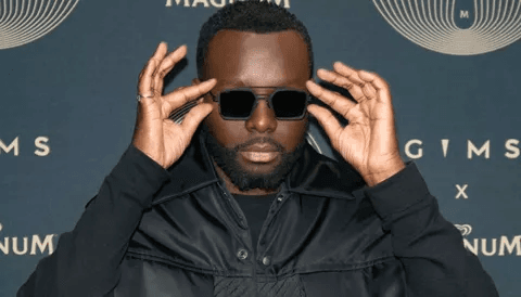 France : Maître Gims placé en garde à vue à son arrivée à Paris